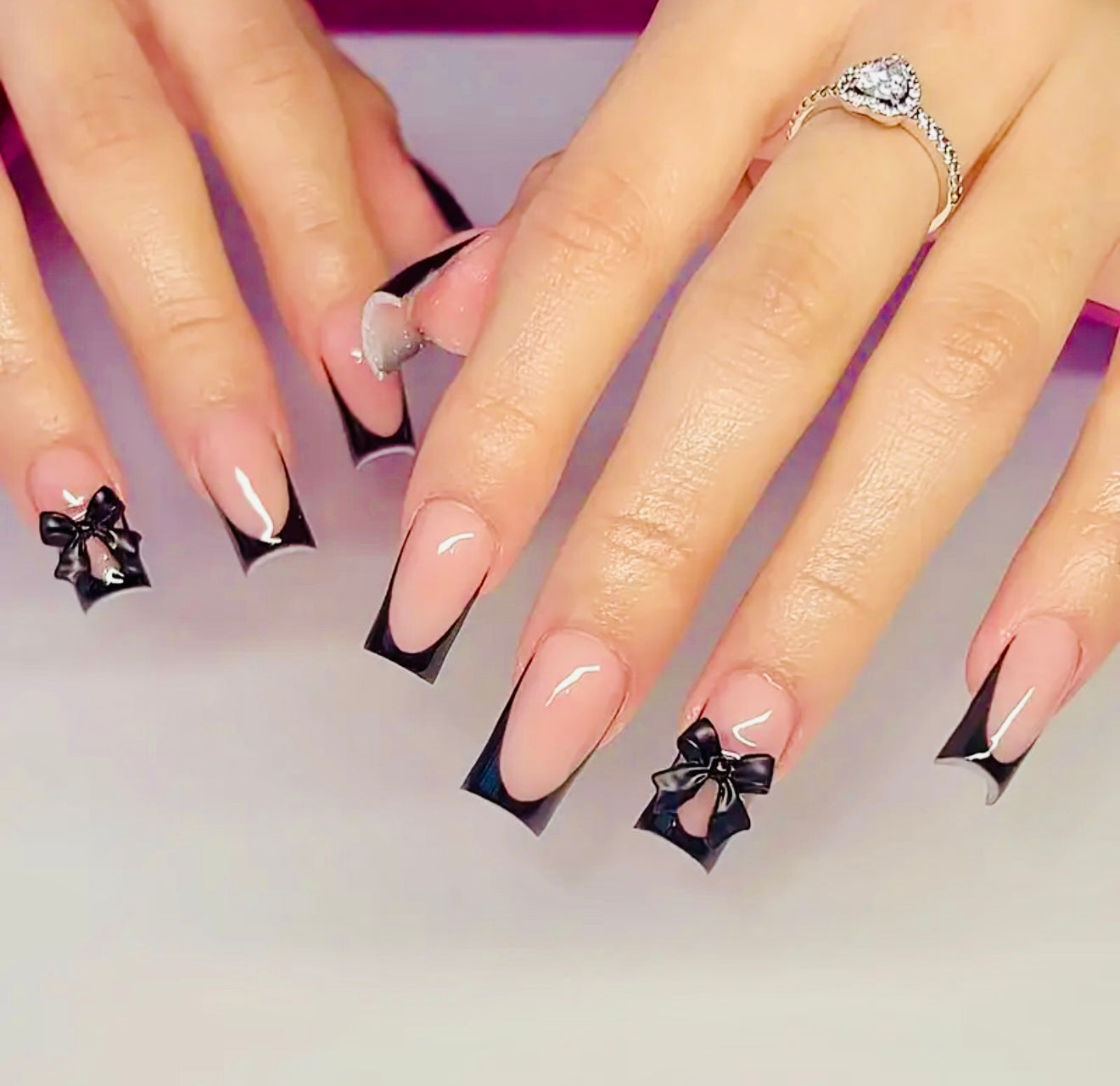 Black Short Press On Nails
